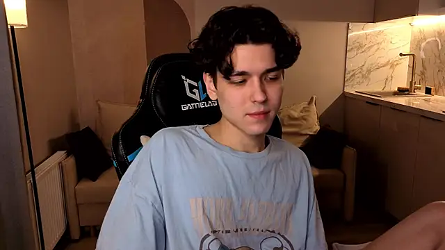 Živý XXX chat MakitaHanz