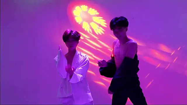 Chat XXX ao vivo de AOA-boy