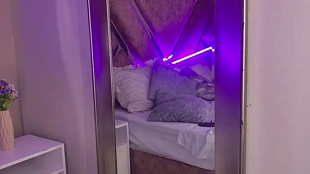 Czat XXX na żywo – AmmyJones_