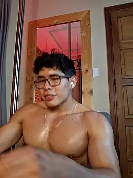 GrayAndrews Chat XXX in diretta