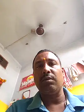 Онлайн чат XXX Priyasexcpl