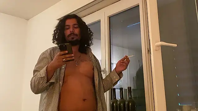 Chat XXX ao vivo de daddyvibes