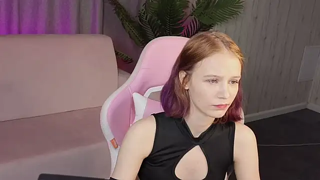 AliceJohansone Adlı Modelin Canlı XXX Sohbeti