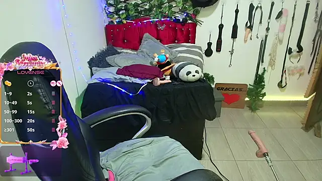 Chat +18 de elektra_32 ao vivo
