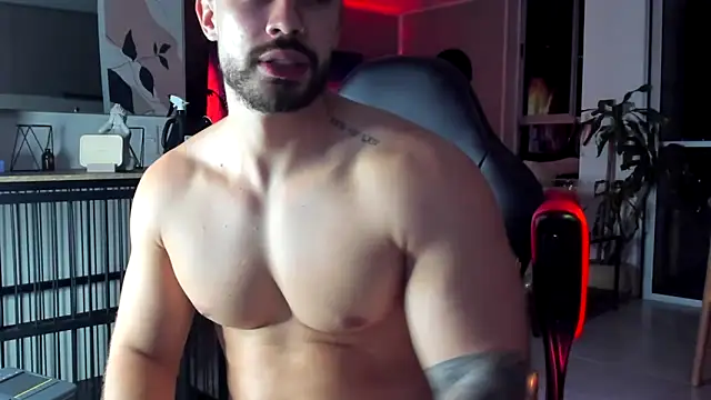 Valenthino_Salvatore Adlı Modelin Canlı XXX Sohbeti