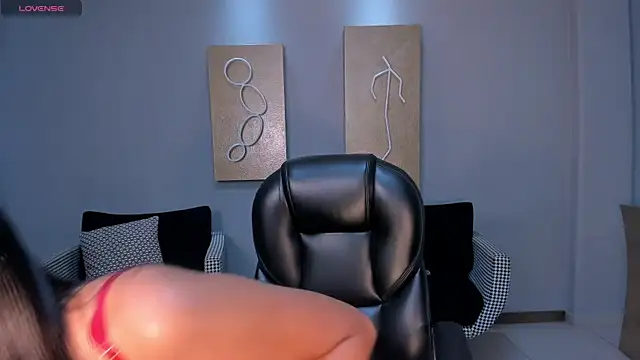 Chat +18 de SaphiraJames ao vivo