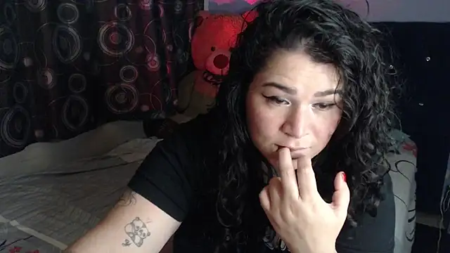 دردشة ANGELIQUE_KLANE الجنسية المباشرة
