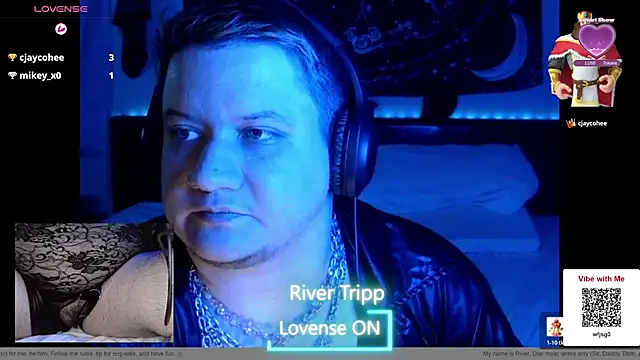 RiverTripp élő XXX-chatje