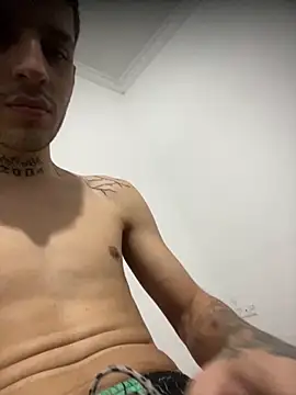 Chatroom XXX en direct de boy_max_latin