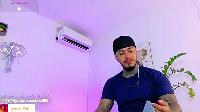 Chat XXX en directo de JordanSmiith_