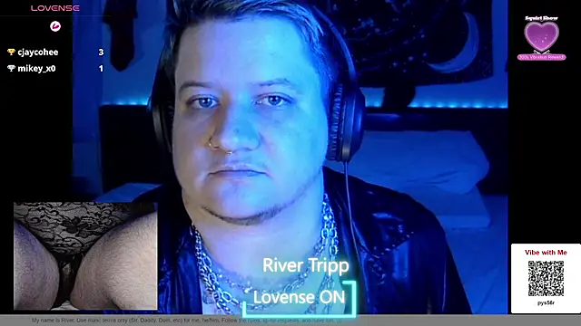 RiverTripp élő XXX-chatje