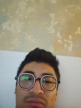 Webkamerová show Lokomo32