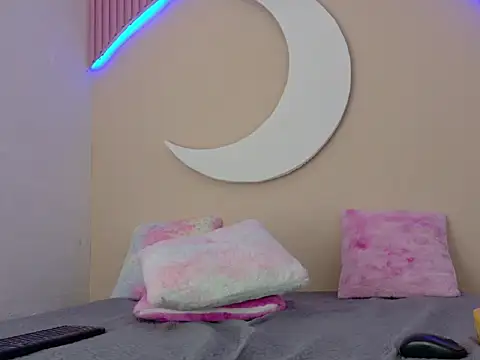 Chat +18 de SamanthaLaurent ao vivo
