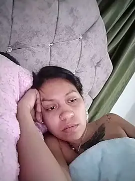 Chat +18 de Tiphanydirty3 ao vivo