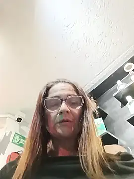 Dannial51 现场XXX聊天
