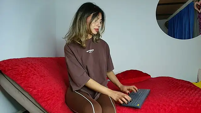 Chat XXX en directo de Karolgood3