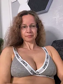 AnnikaRose Chat XXX in diretta