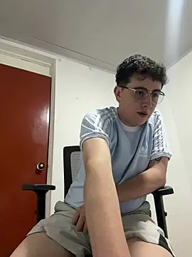 XXX chat uživo modela Sam_Rush