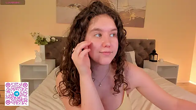 Ariella_Sol Obrolan Langsung XXX