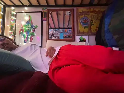 XXX chat uživo modela bigdickkane300