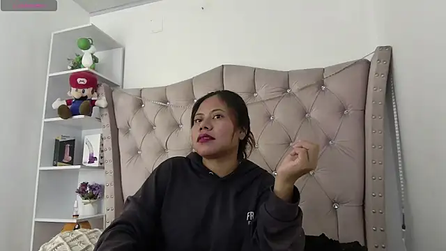 Madi_cutee's Live XXX Chat