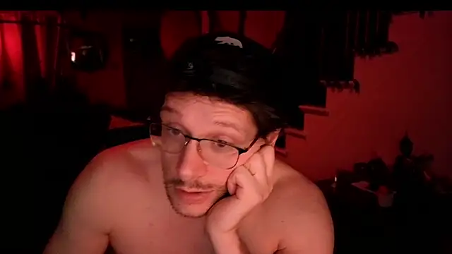 Chatroom XXX en direct de MasterDaddyCool
