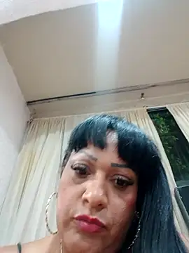 צ'אט XXX בשידור חי של SabrinaColin