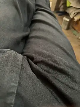 Hot_bull4518 Show Webcam
