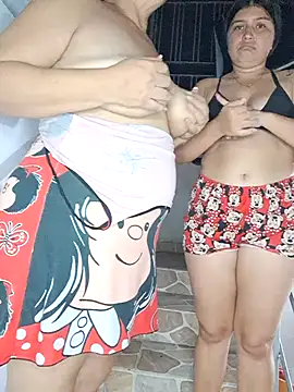 royalgirls_x লাইভ XXX চ্যাট