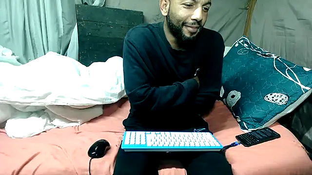 Chat +18 de Camodick ao vivo