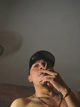 AlphaMasterXxx Live XXX-chat