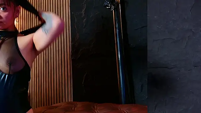 lexxy_luu Chat XXX in diretta