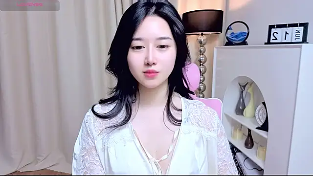 miuu6868 即時 XXX 聊天