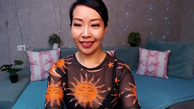 LiaPak 现场XXX聊天
