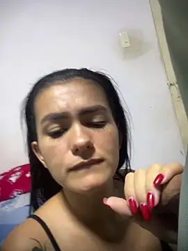 Adrenaline_crazy Adlı Modelin Canlı XXX Sohbeti