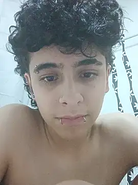 LatinHeatX22 Live XXX-chat