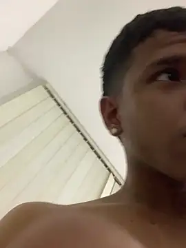 Anthony_clark1's Live XXX Chat