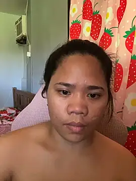 _UrSingleMamiBella_'s Live XXX Chat