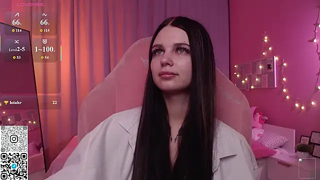 Chat +18 de Michela_Fruet ao vivo