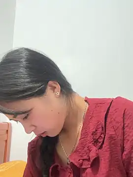 Chat XXX ao vivo de LittleSun_