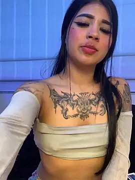 Dannii- Live XXX-Chat