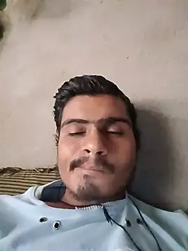 Yash_Sharma18's Live XXX Chat