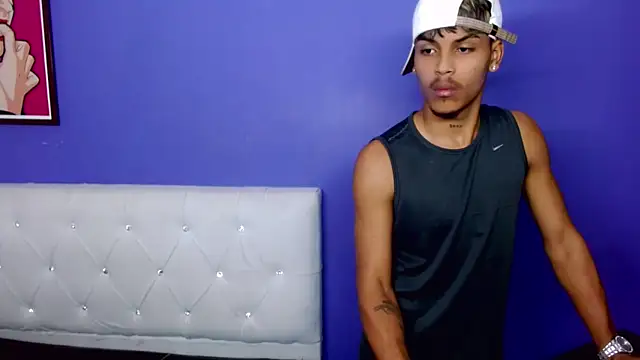 Chat XXX ao vivo de Angel_foxc13