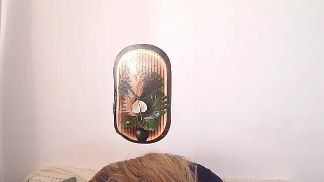 sofiaa_here: онлайн-секс-чат
