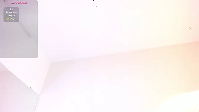 Lia_Guzman Adlı Modelin Canlı XXX Sohbeti