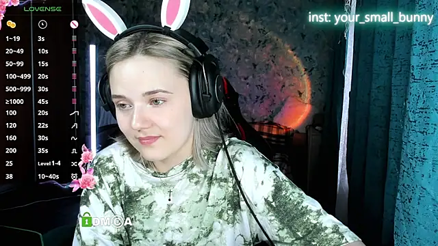 Your_small_bunny's Live XXX Chat