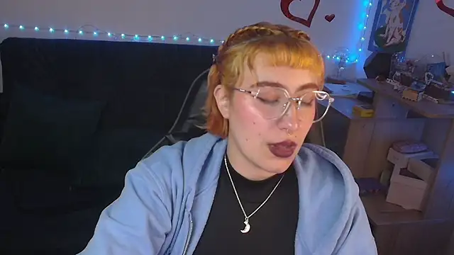 Czat XXX na żywo – Miacatsito3
