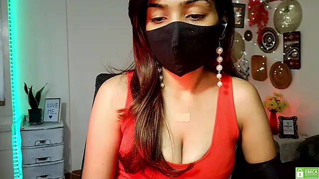 Yalinahotty – Live XXX-chat