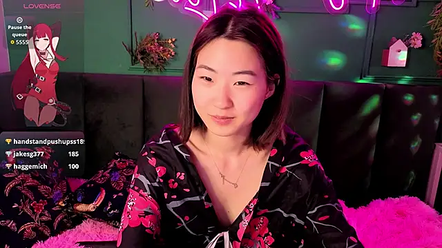 Živý XXX chat Runi_Asian