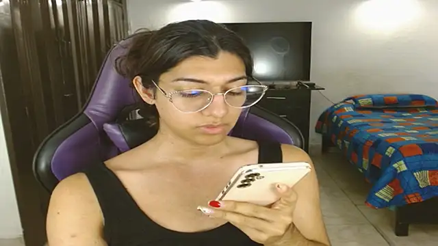 Chat XXX ao vivo de Alanni_parker